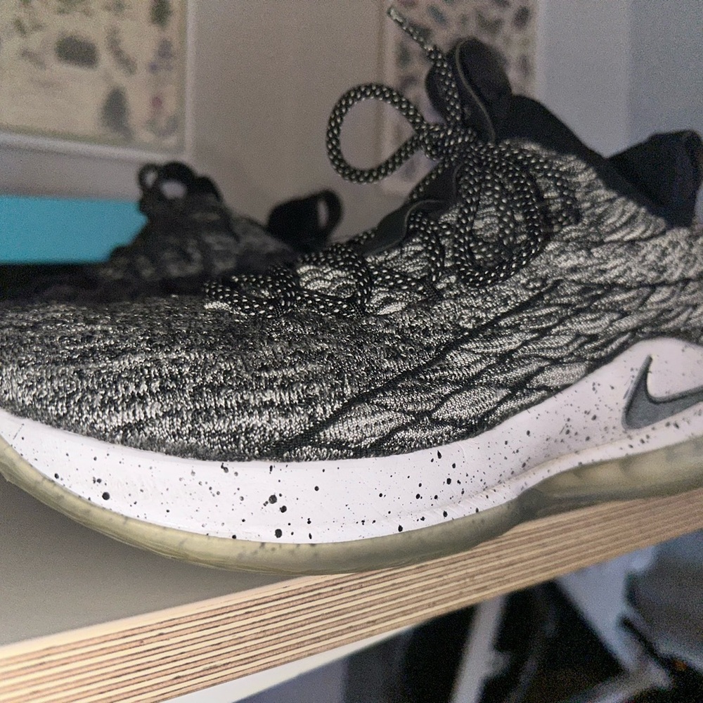 Lebron 16 XVI Low "Ashes" 10.5